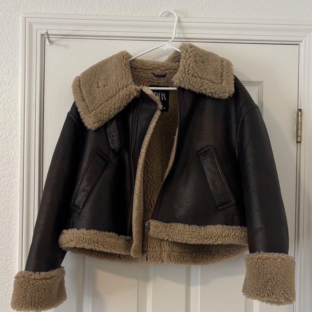 Zara Black Jacket with Tan Shearling